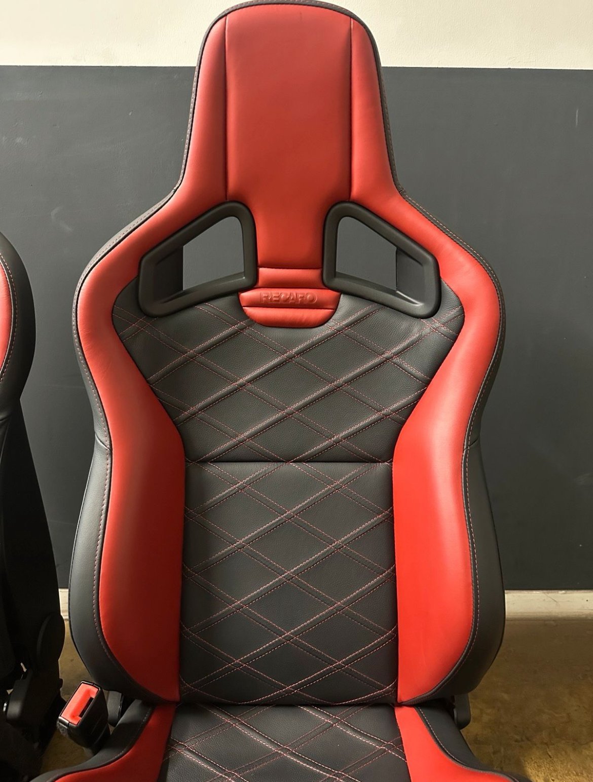 recaro sportster cs seats for bmw e90/e91/e92 recaro sportster cs seats for bmw e90/e91/e92