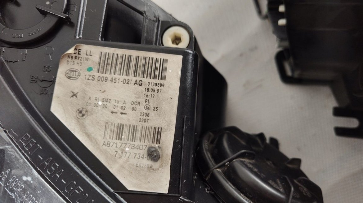 phare xénon curval bmw e60/e61 lci (lift) phare xénon curval bmw e60/e61 lci (lift)