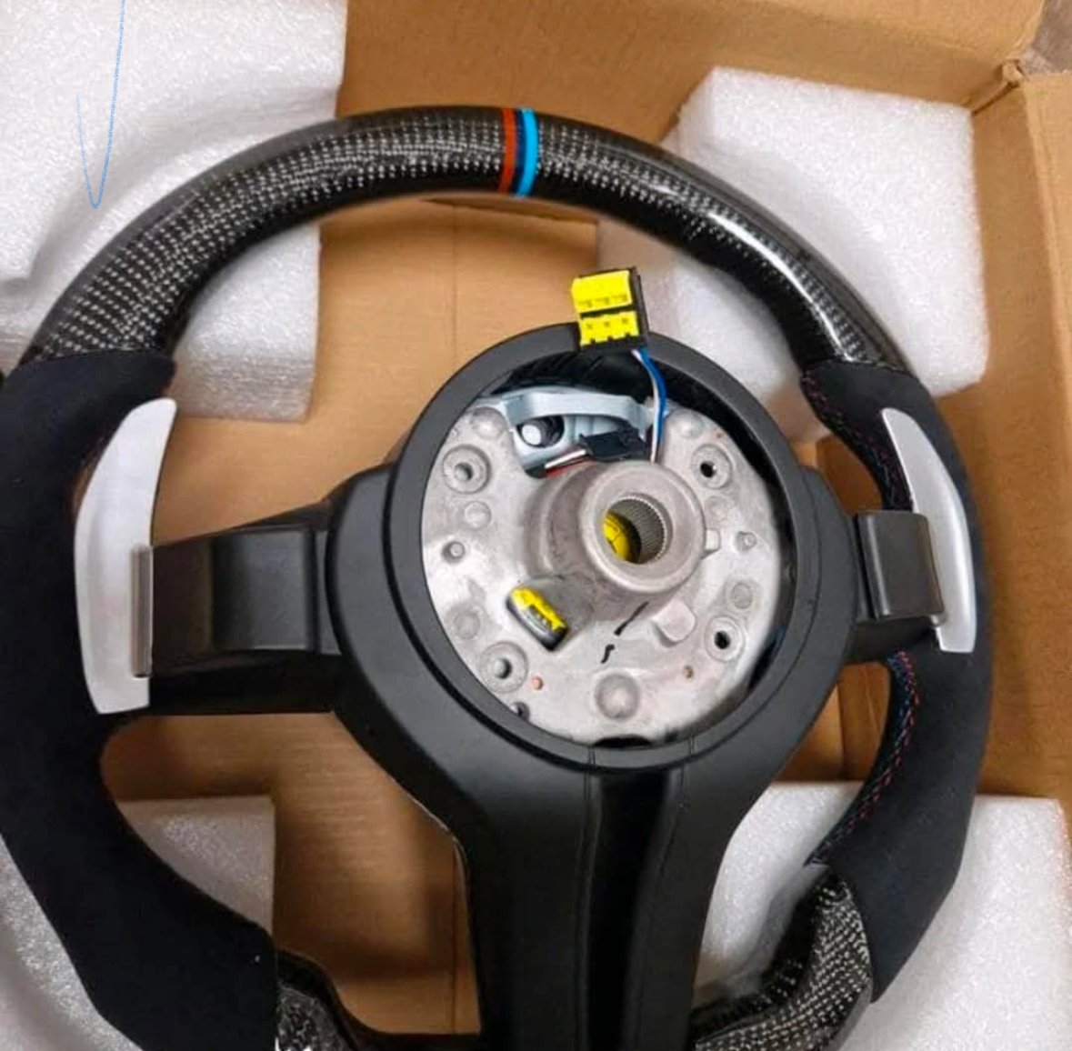 volant bmw en carbone neuf convient aux séries 1, 2, 3, 4 de la série f volant bmw en carbone neuf convient aux séries 1, 2, 3, 4 de la série f