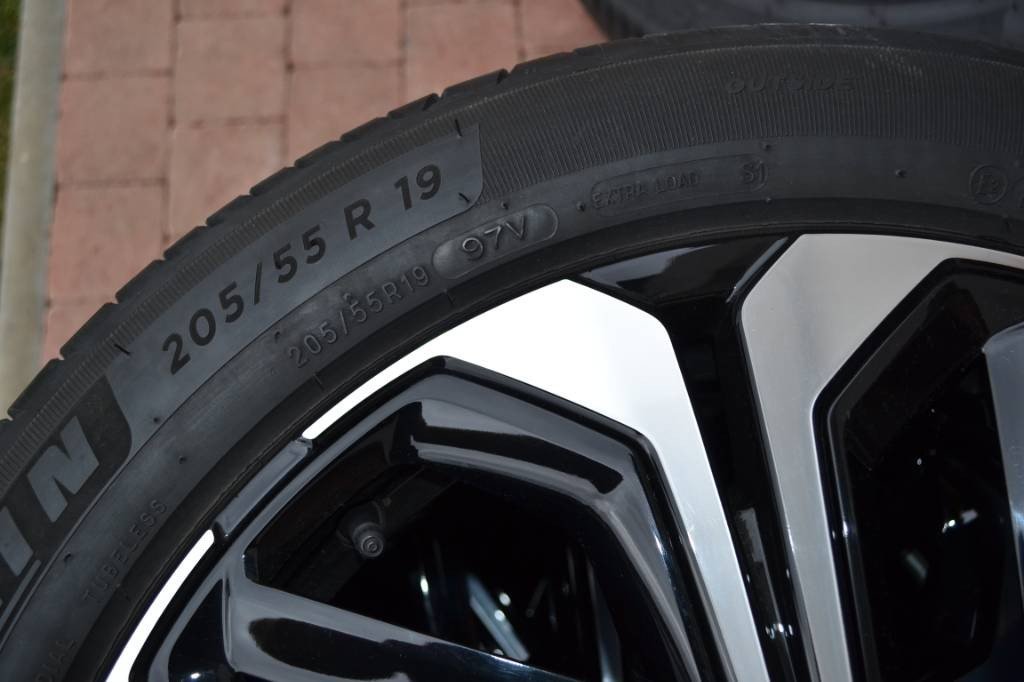 jeu de jantes aluminium citroën 5×108 r19 jeu de jantes aluminium citroën 5×108 r19